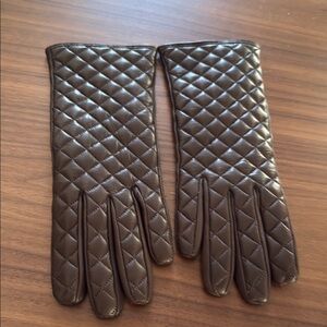 Sermoneta Gloves Quilted Dark Brown Leather Gloves